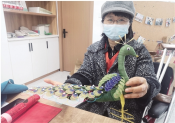 不断创新丝网花，植物动物信手就来 赵瑾：巧手扎出新天地