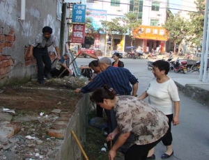 大寺社区在职党员卫生整治活动