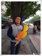 礼让斑马线，文明又和谐