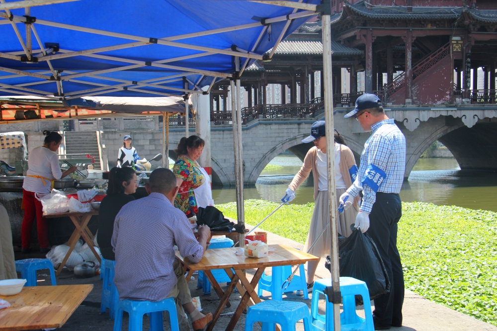 区流管局8月党日活动（剿灭V类，我们在行动）