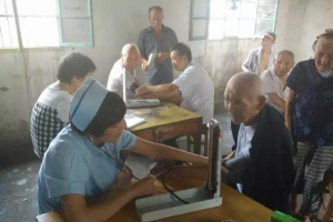 绍兴第二医院平水分院 “送医送健康”活动