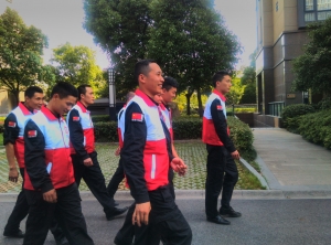 黄社溇社区平安志愿者护航G20日常巡逻活动