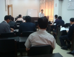 柯桥街道笛扬社区举办交通安全知识讲座
