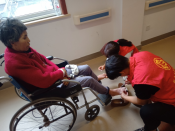 关爱老人