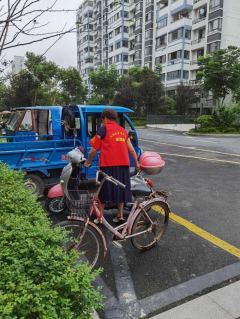 有序停车，还社区洁净