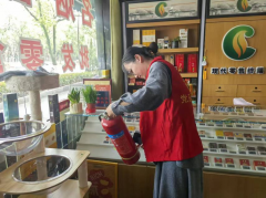 新桥社区开展九小场所消防安全检查