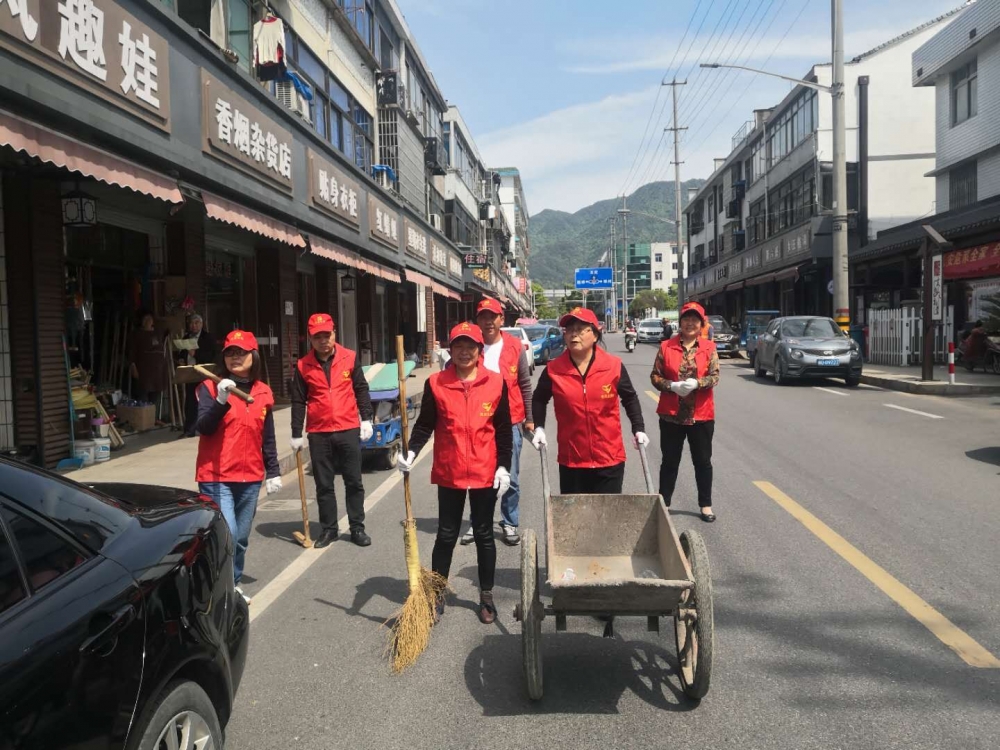 平水街社区“清洁家园”环境卫生整治志愿活动