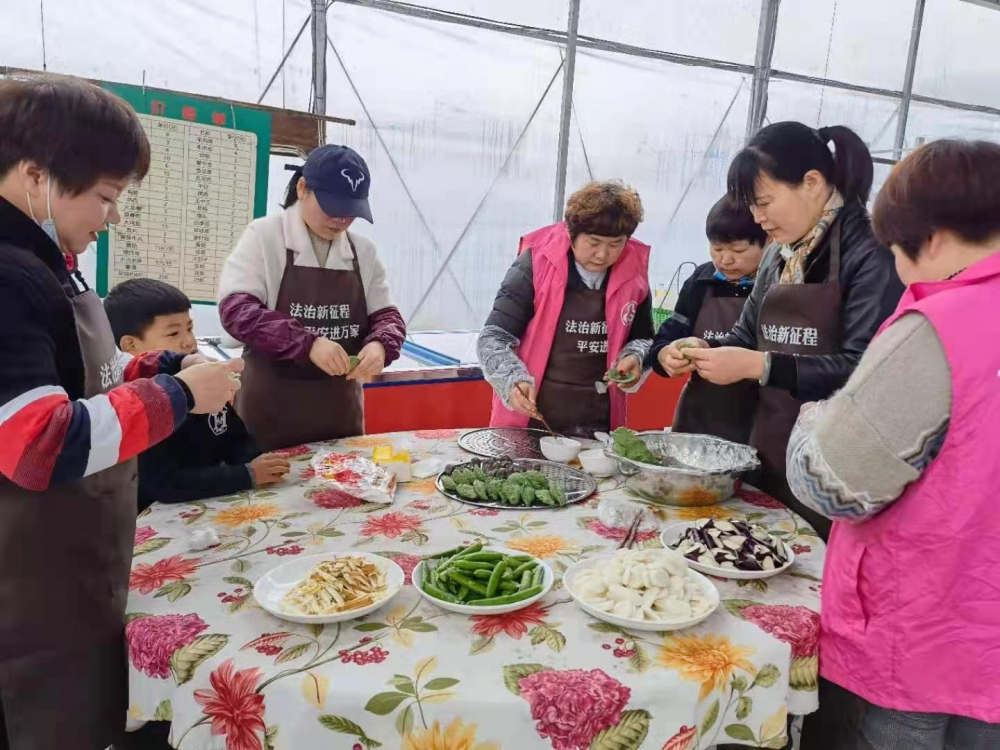 平水街社区三八妇女节志愿活动