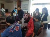 平水街社区老年人体检志愿服务活动