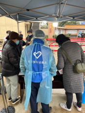 前往漓渚镇漓渚村开展服务