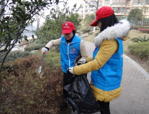 梅陇社区在职党员“环境卫生大整治”志愿服务活动