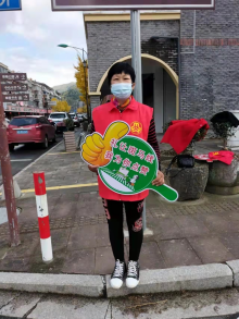 文明礼让斑马线志愿活动