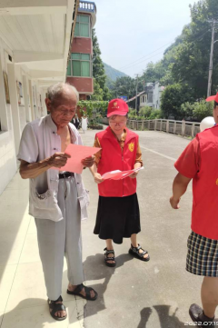 占岙村道路安全宣传志愿活动