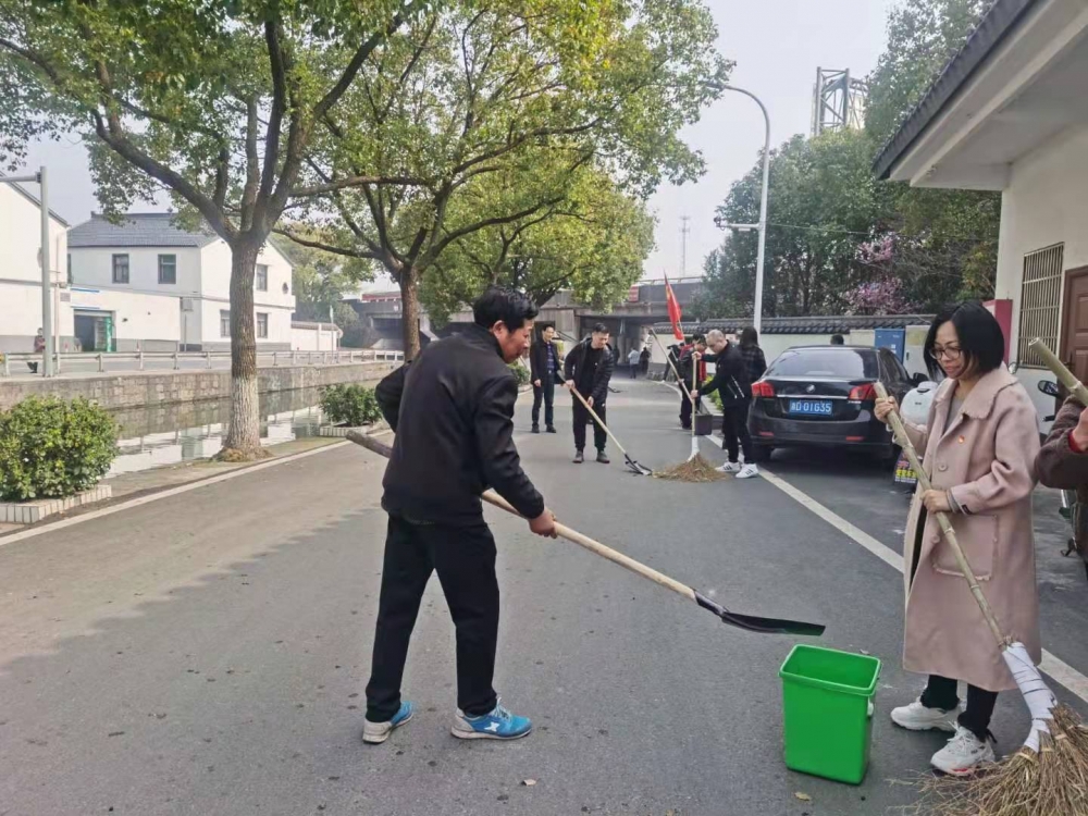 国庆村环境卫生清扫