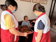 国庆村“端午”炸巧果志愿活动