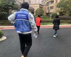 亭西居开展安全巡逻志愿活动