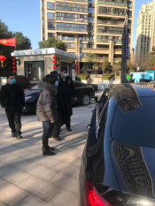两地报到助力抗疫