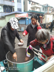 腊八节施粥活动