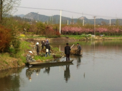 河道清淤、杂物打捞活动