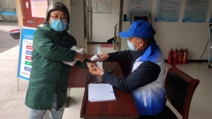 疫情防控守小门
