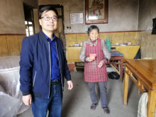 走访慰问低保户