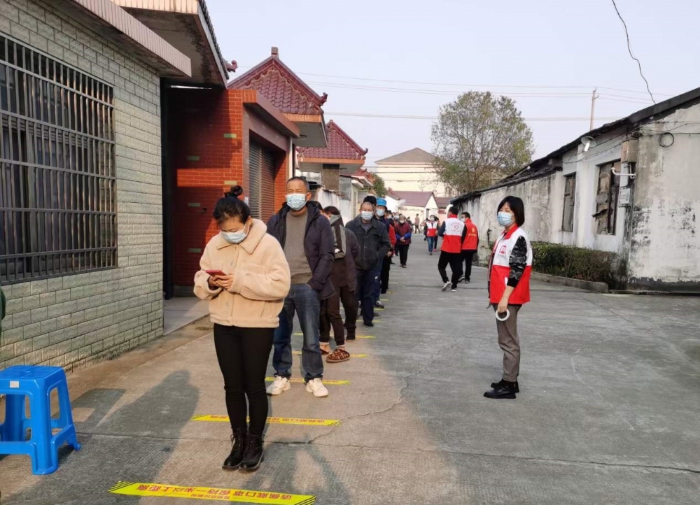 福全街道协兴村全员核酸检测工作