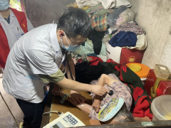 平水分院组织开展抗战老兵上门体检志愿服务