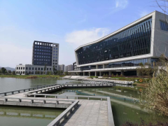 保护生态环境  共建绿色校园