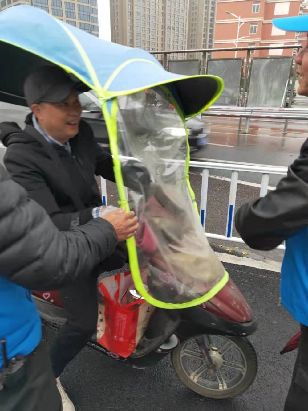 文明出行志愿活动