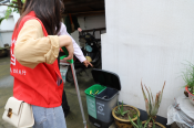 美化环境志愿服务活动和制作赠送香包活动