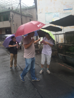 走访慰问困难人员