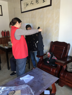 关爱困难儿童