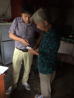 困难户走访慰问
