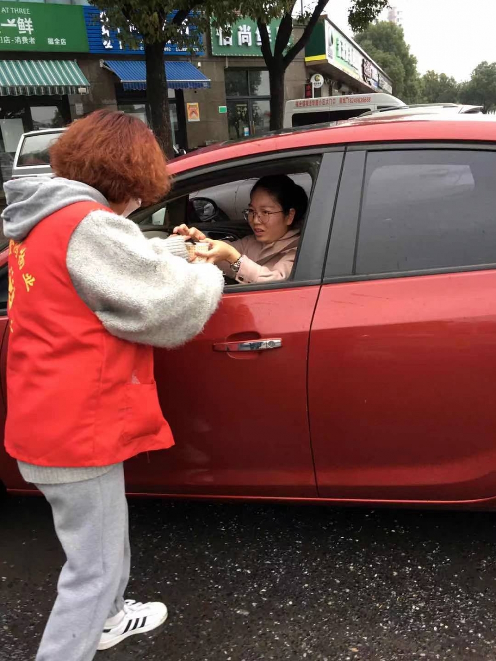 元宵佳节送温暖活动