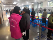 志愿活动助力老年人接种流感疫苗