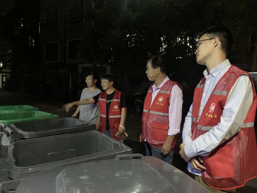 安昌社区垃圾分类宣传志愿活动