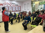 老人学消防，平安享晚年