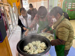 慢享指尖趣，共品花卷甜