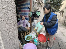 新春慰问暖人心 志愿帮扶显温情