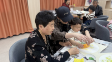 亲子手工《油菜花》志愿活动