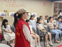 光影润童心  红色伴成长