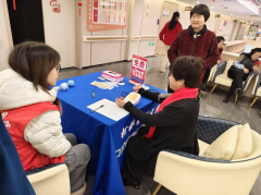 禹会社区开展测量血压口腔检查活动