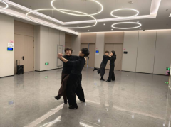 禹会社区开展交谊舞培训