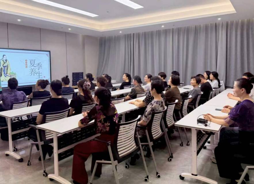 禹会社区开展夏季养生讲座 禹会社区开展夏季养生讲座