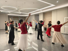 禹会社区开展交谊舞培训