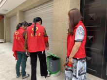 芝塘湖村志愿者开展垃圾分类知识实地宣传培训