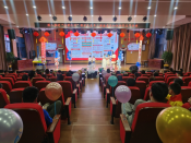 为进一步净化社会文化环境，树立健康向上的社会风尚，营造健康和谐的社会氛围。6月1日下午，寺桥村文明实践站组织辖区内未成年少年儿童在村文化礼堂开展“扫黄打非”宣传知识宣传抢答活动。