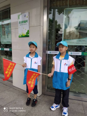 招募“骑车戴头盔·礼让斑马线”文明出行劝导员