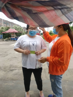防疫情“守小门”
