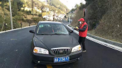 疫情防控守小门